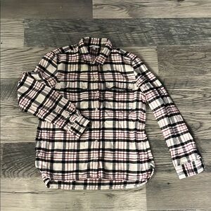 LL Bean signature plaid flannel Shirt Black, White, Red women’s‎ size medium